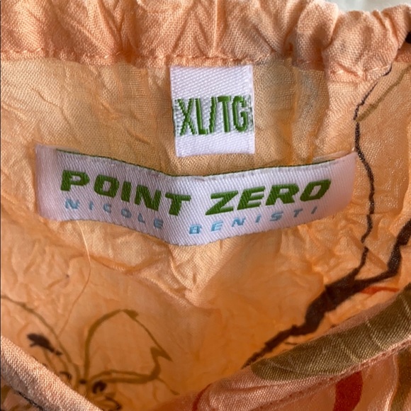 Point Zero tank top - Picture 2 of 4